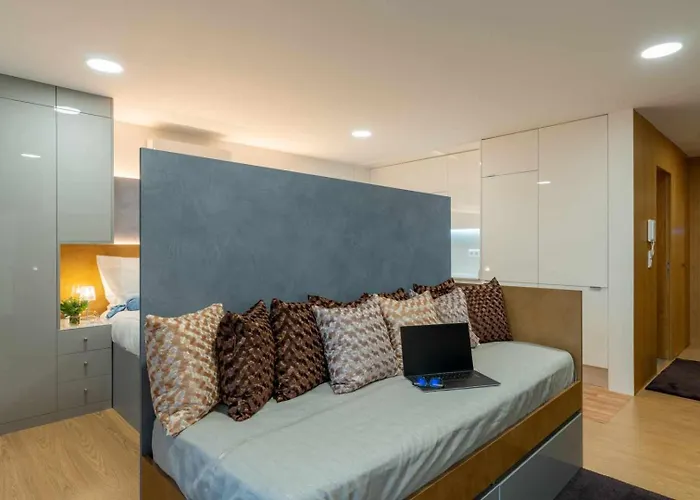 25 Porto Novíssímo Estudio em Cedofeita AC Olive *