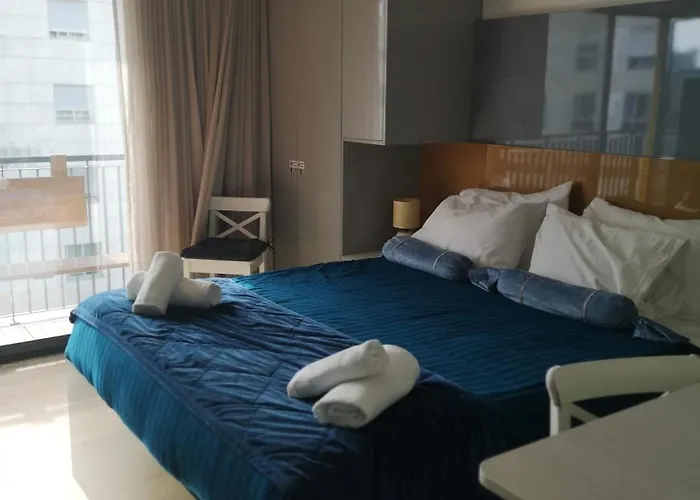 25 Porto Novíssímo Estudio em Cedofeita AC Olive