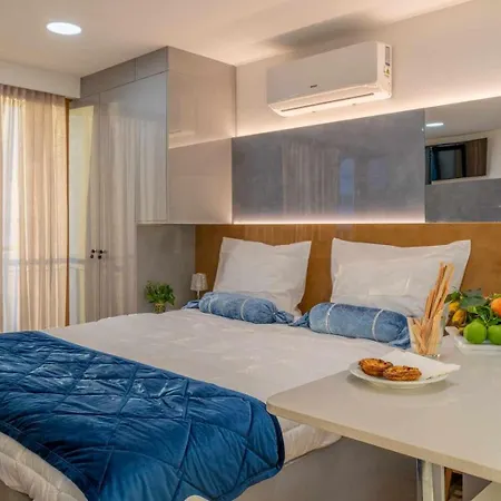 25 Porto Novissimo Estudio Cedofeita Ac Olive * 포르투
